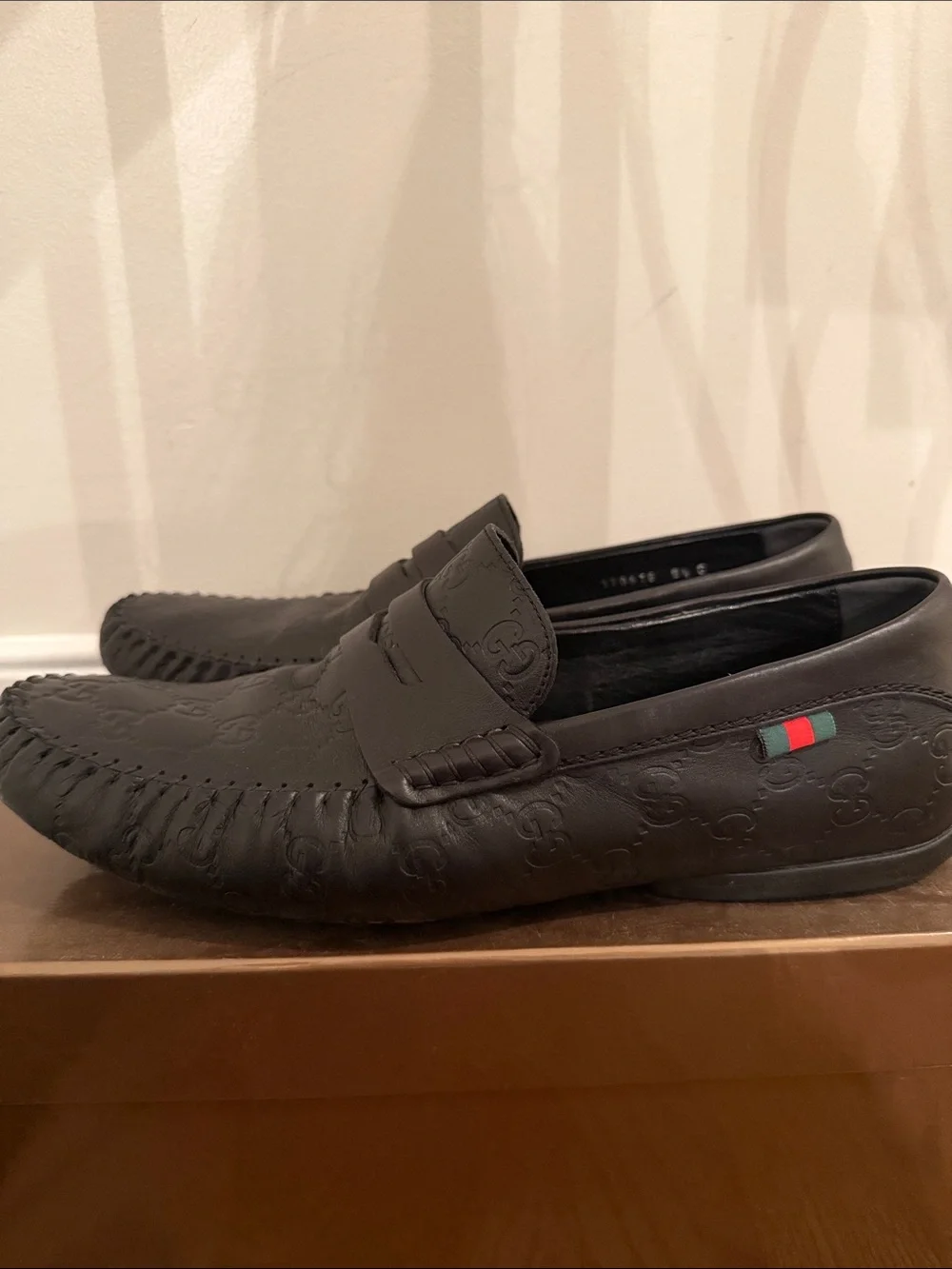 Authentic Gucci Black Embossed GG Leather Penny Loafers size 8 1/2